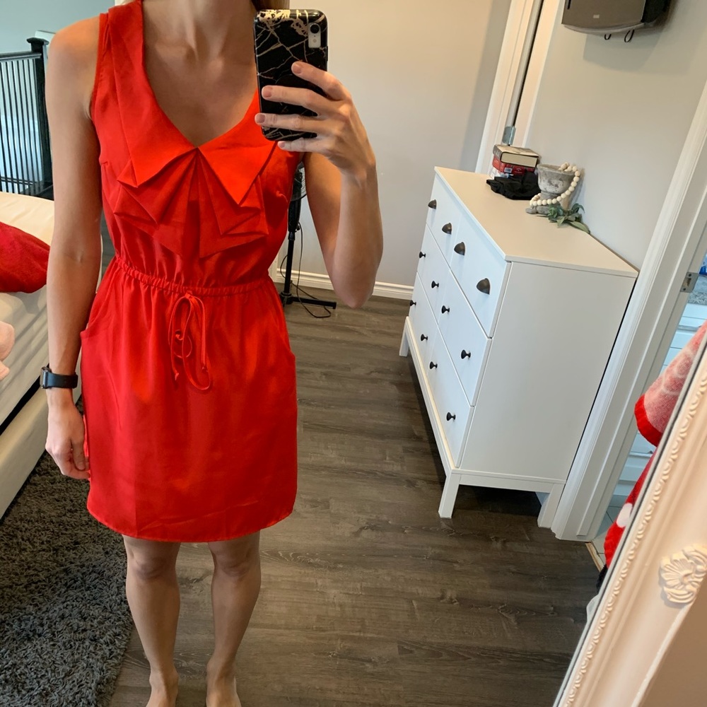 Red dress - Picture 2 of 4